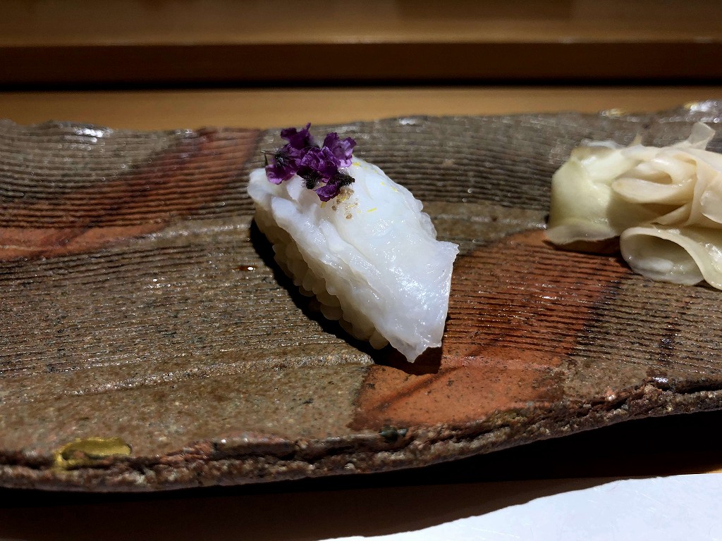「鮨 弁慶 海 古町店」のミズダコ
