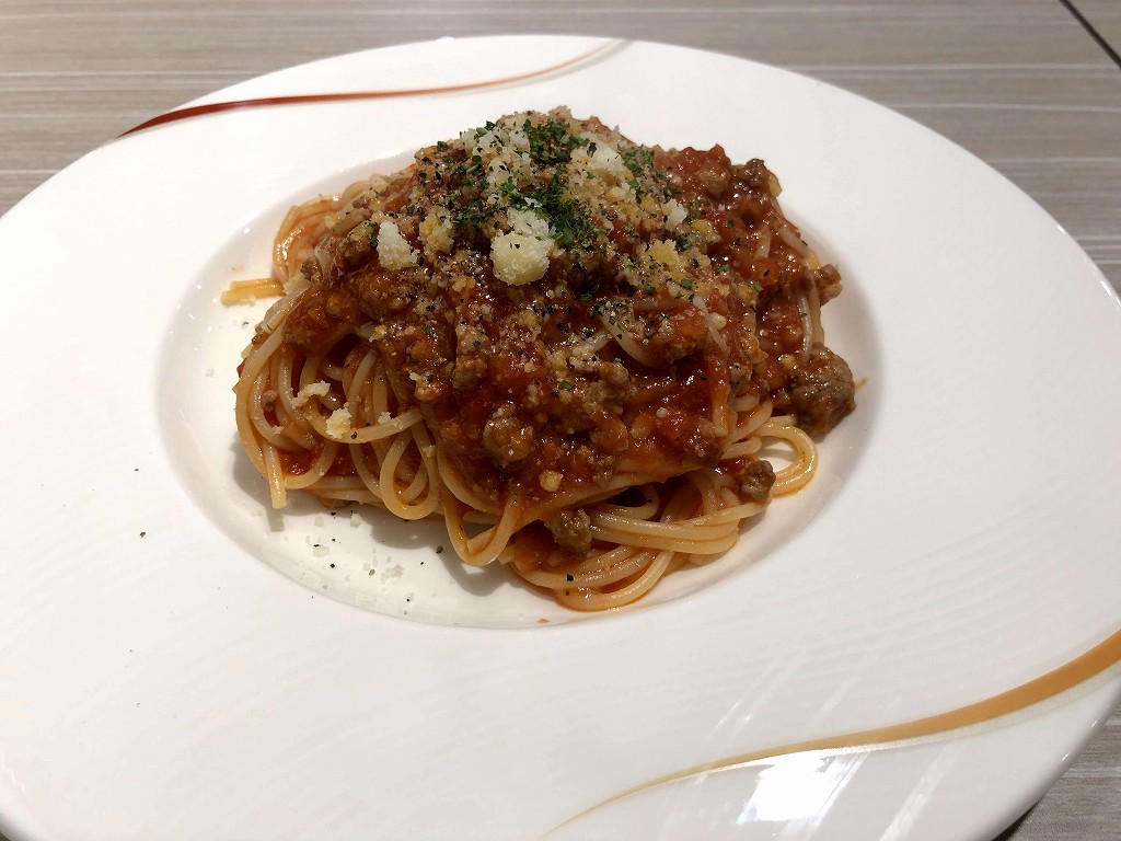 ホテルイタリア軒の伝統のボロニア風ミートソーススパゲティ