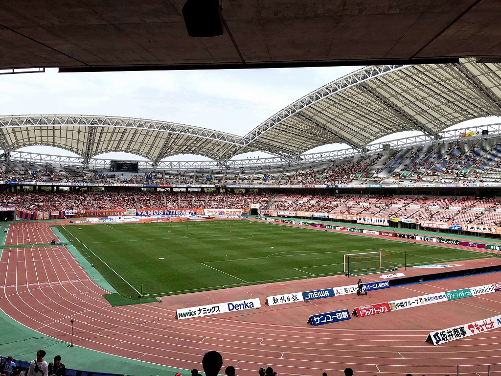 デンカビッグスワンスタジアムの内部へ