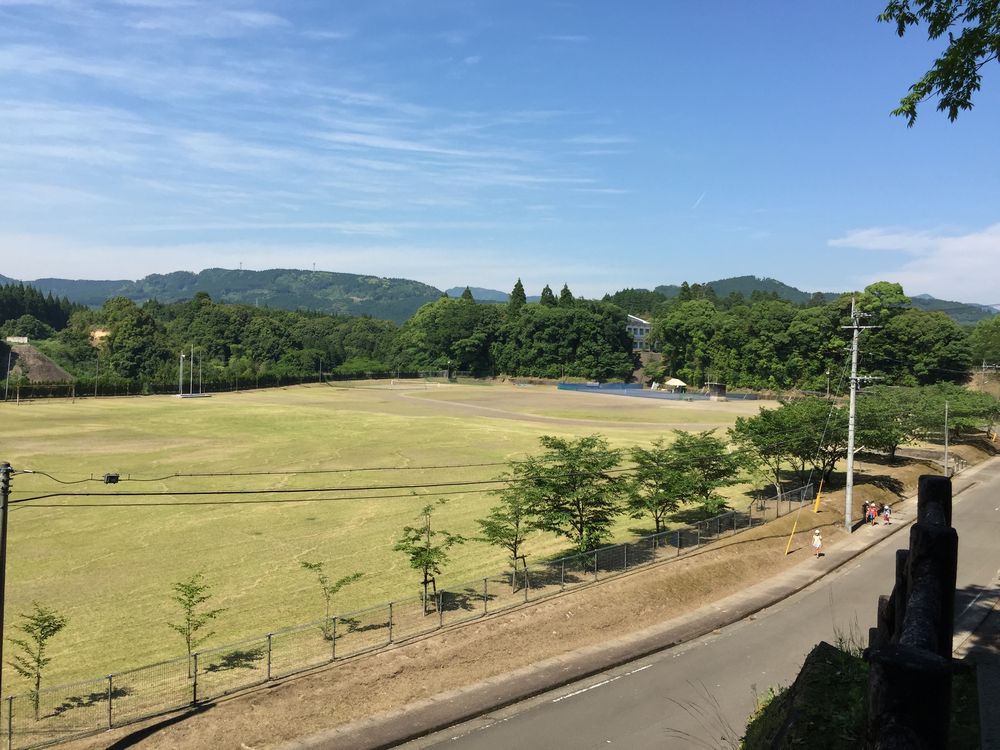 飫肥中学校の校庭
