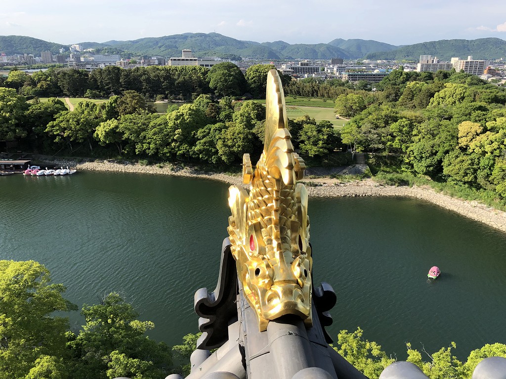 岡山城の天守閣から後楽園3