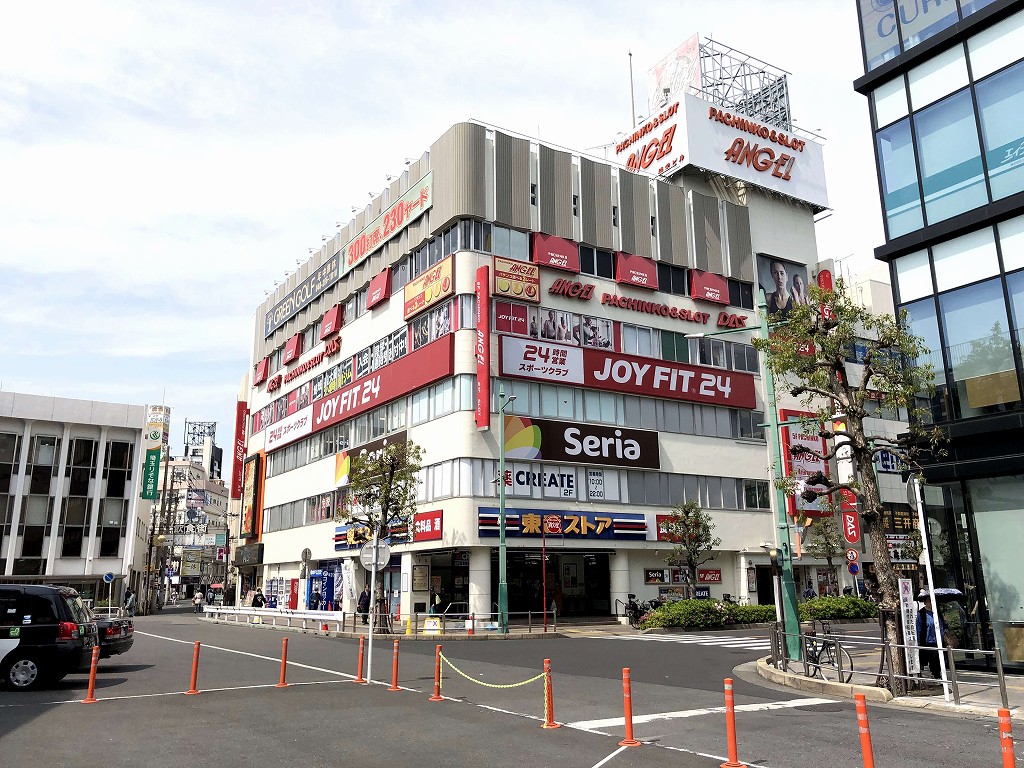 蕨駅前