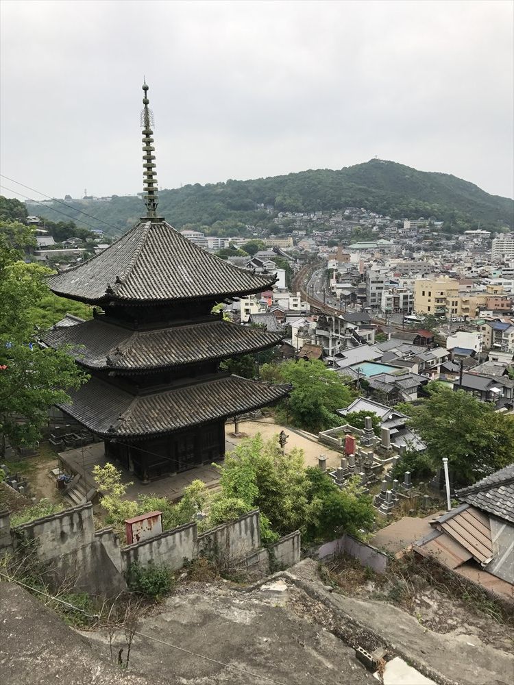 天寧寺の三重塔