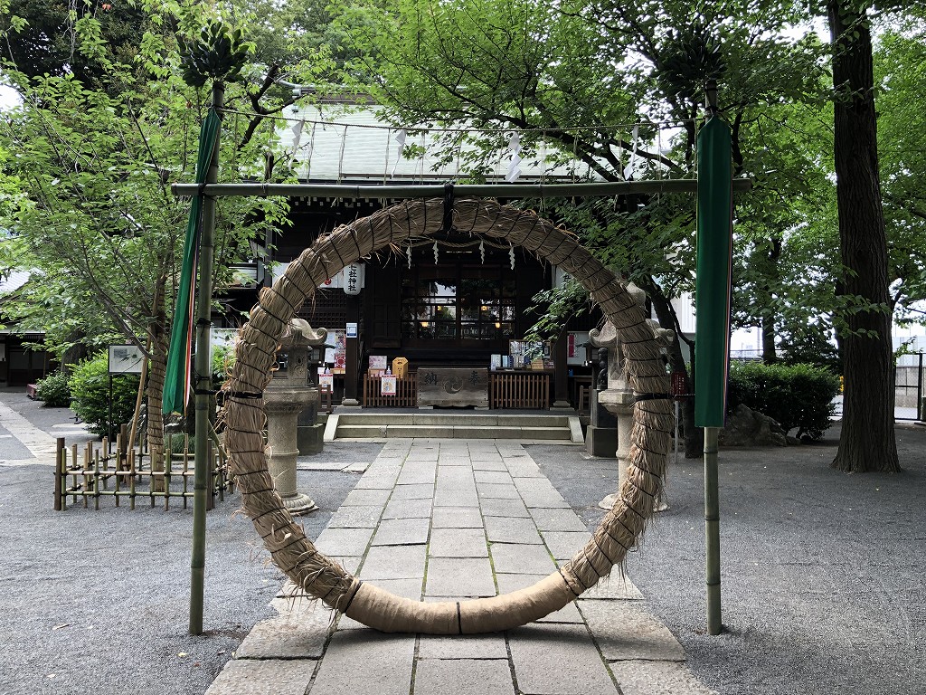 七社神社の茅の輪くぐり