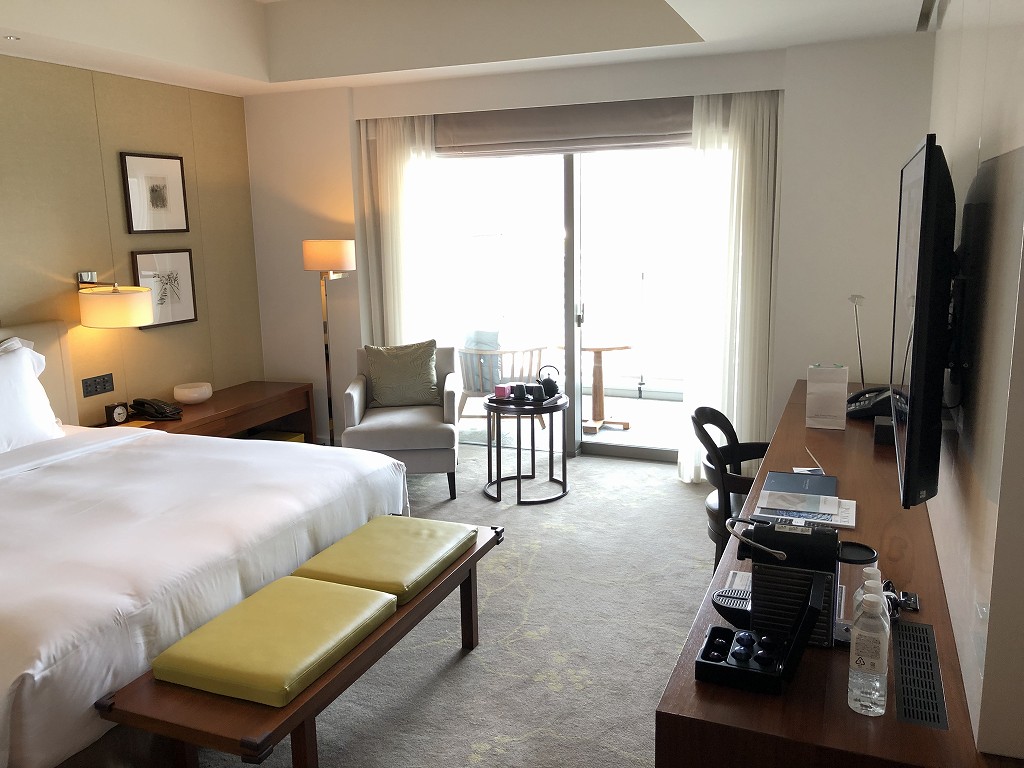 パレスホテル東京のデラックスキング with バルコニーのバルコニーの内観1