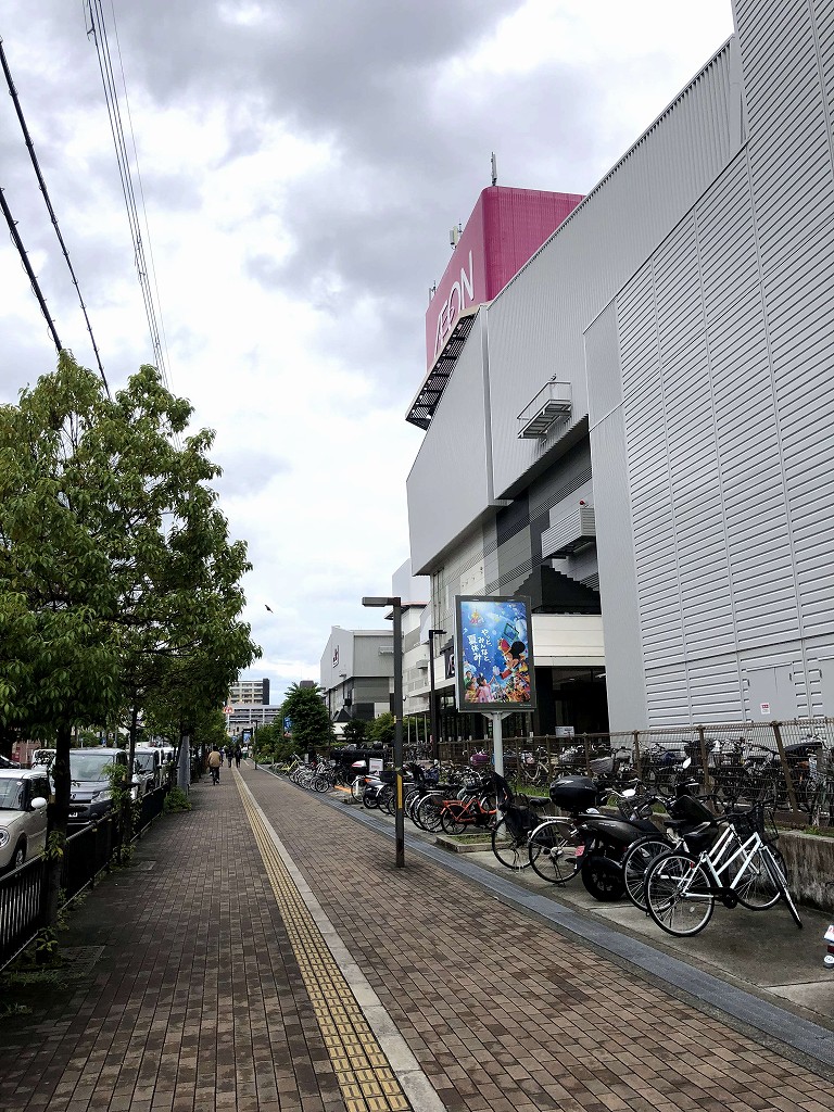 JR茨木駅近くのイオンモール