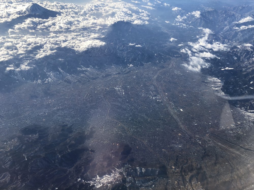 JAL91便からの甲府盆地
