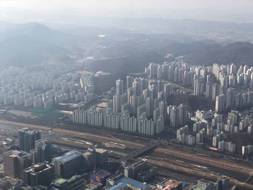 韓国の画一化されたマンション群3