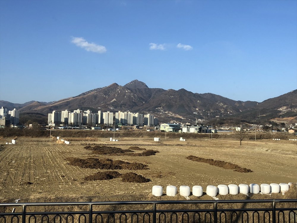 ソウル近郊の気になる山