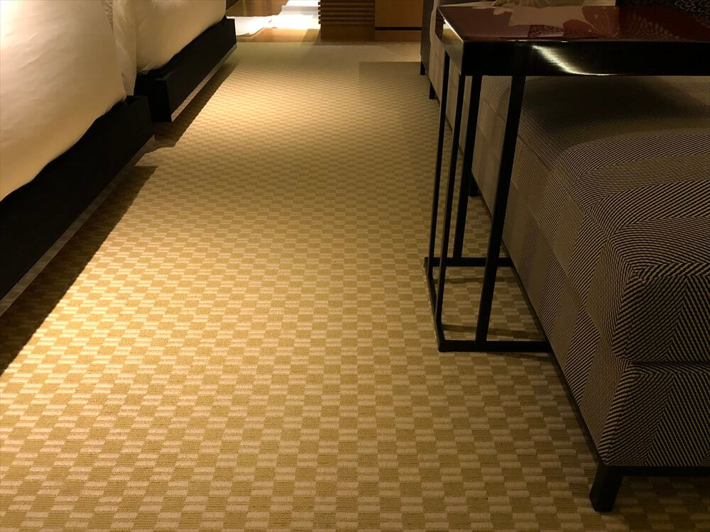リッツカールトン京都のグランドデラックス カモガワリバービューのカーペット