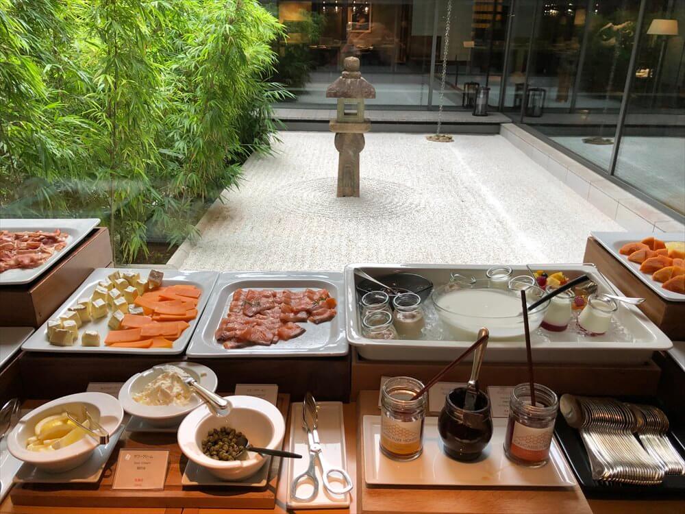 リッツカールトン京都のロカンダで朝食3