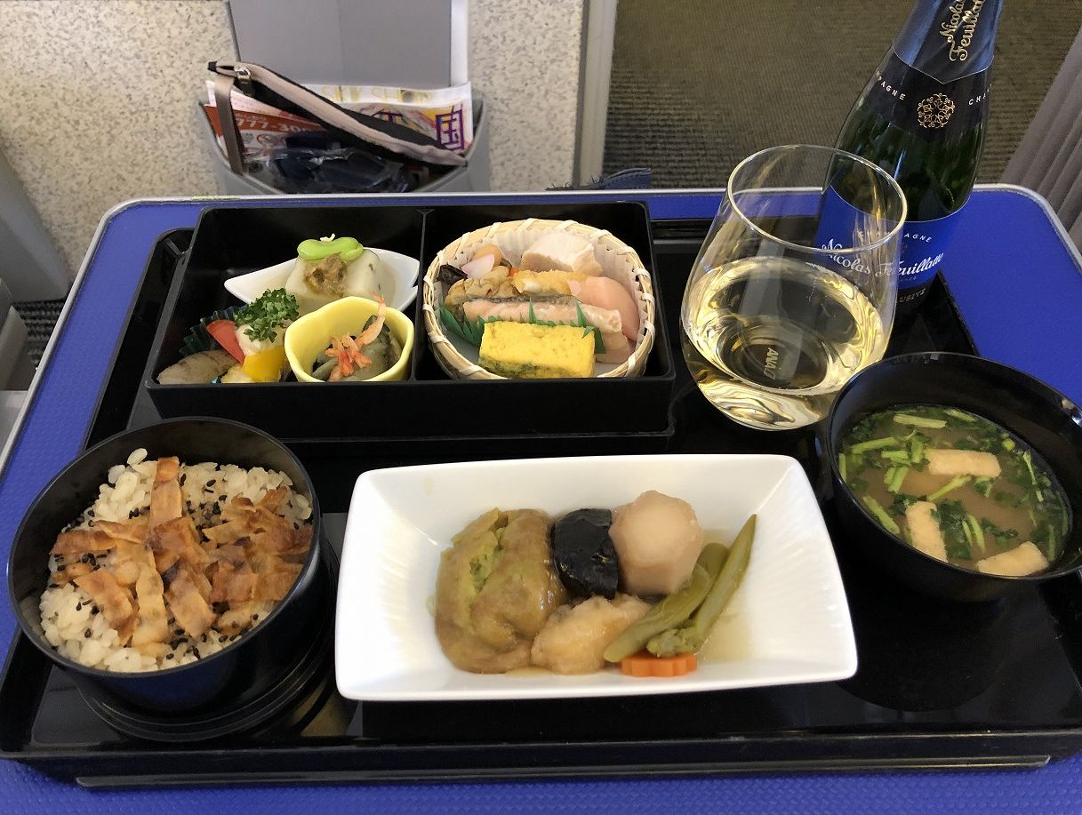 ANA473便プレミアムクラスの機内食