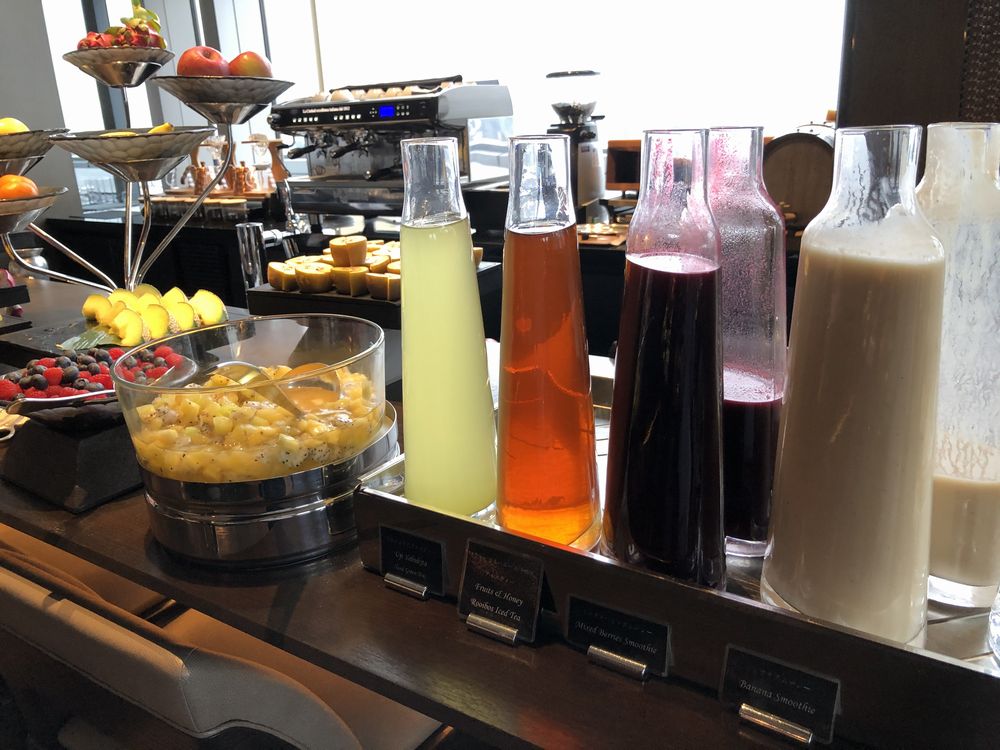 リッツカールトン東京のビュッフェ形式の朝食2