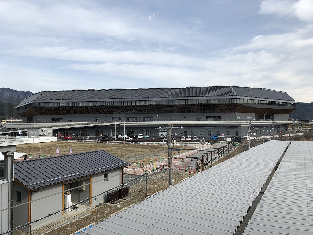 亀岡駅から見たサンガスタジアム
