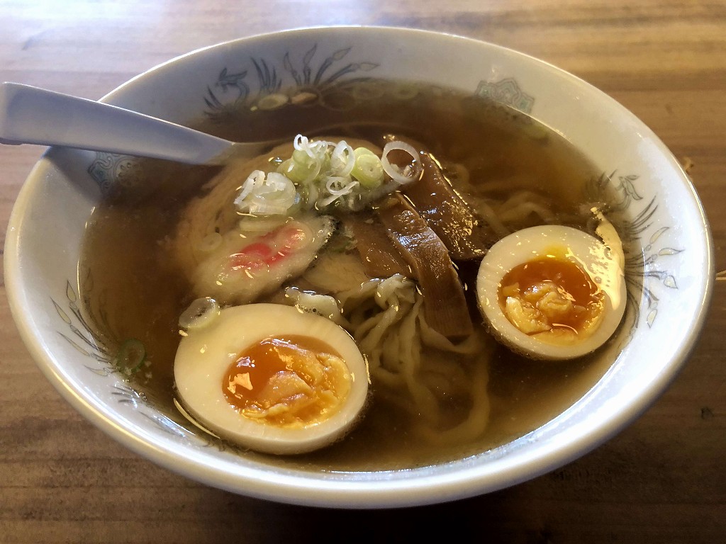 「佐野屋」で朝ラーメン1