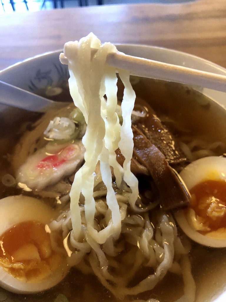 「佐野屋」で朝ラーメン2