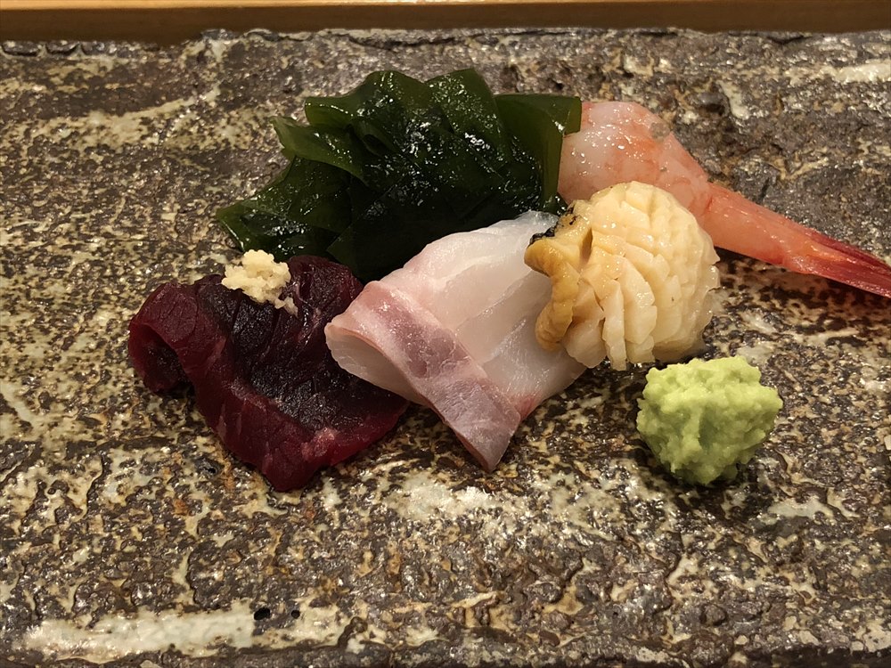札幌の鮨 西光の石鯛とつぶ貝