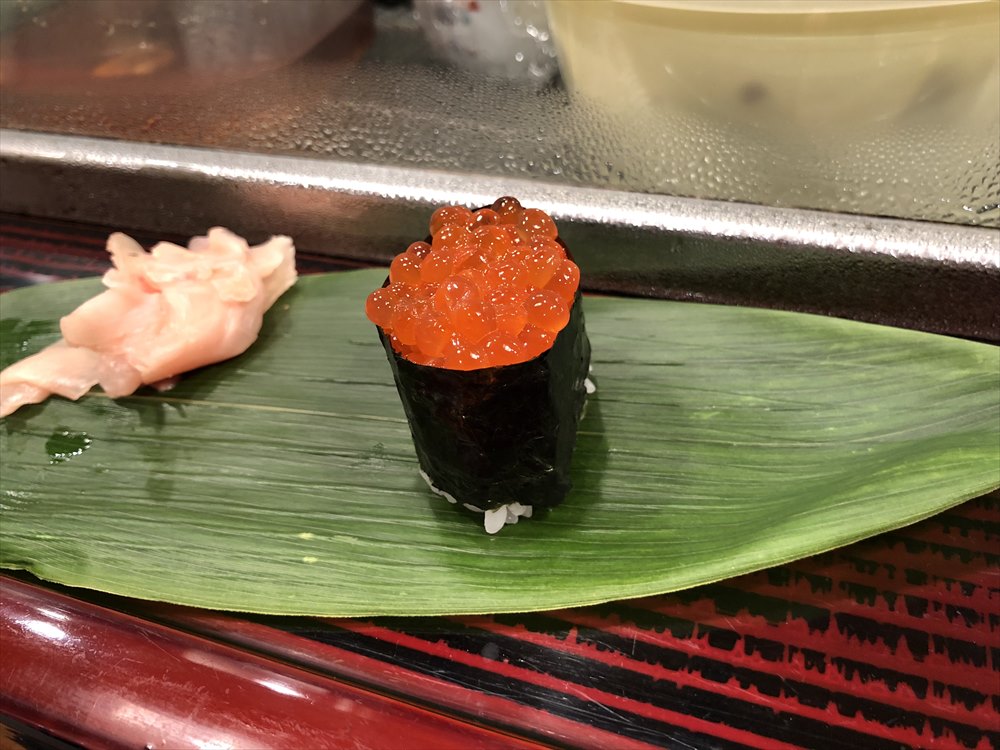 仙台 文化横丁の新富寿司のいくら
