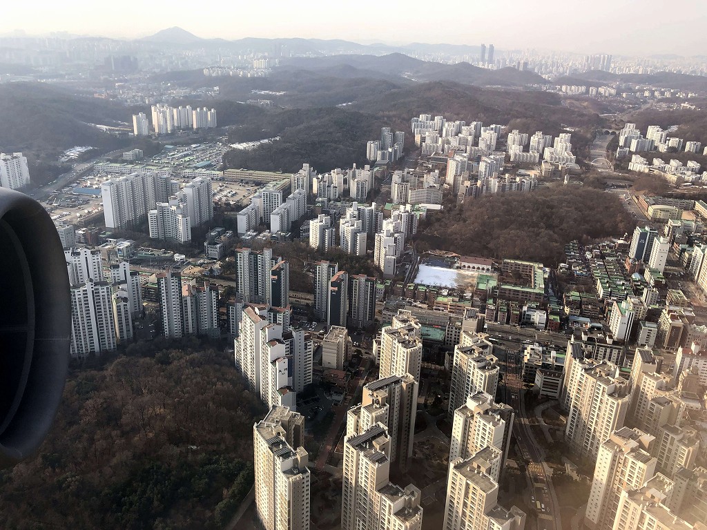 ソウルの画一的なマンション群