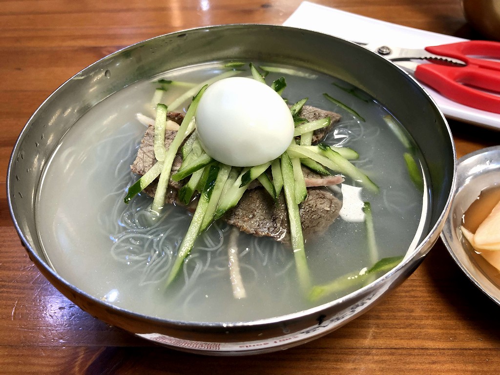ヨンドゥンポのハムンネンミョン（咸興冷麺）の水冷麺2