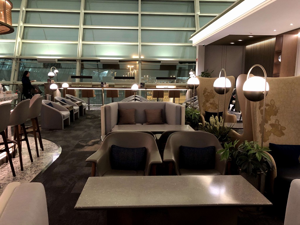 インチョン空港のシルバークリスラウンジ2