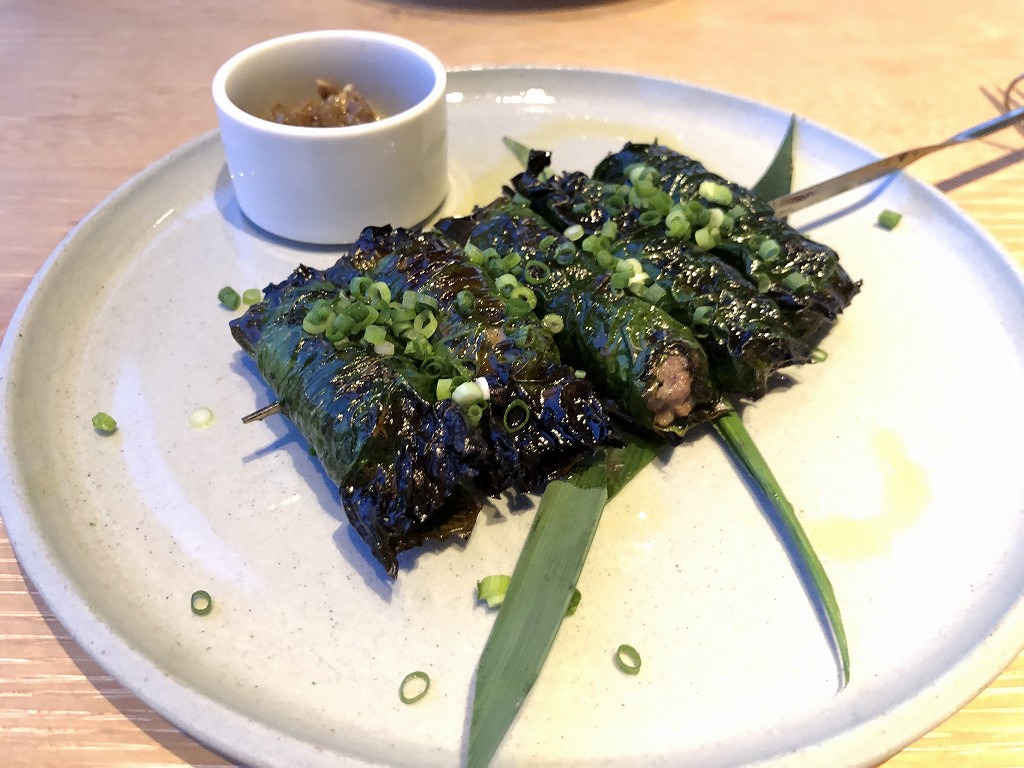 Dongxi Restaurantの謎肉ミンチ串焼き