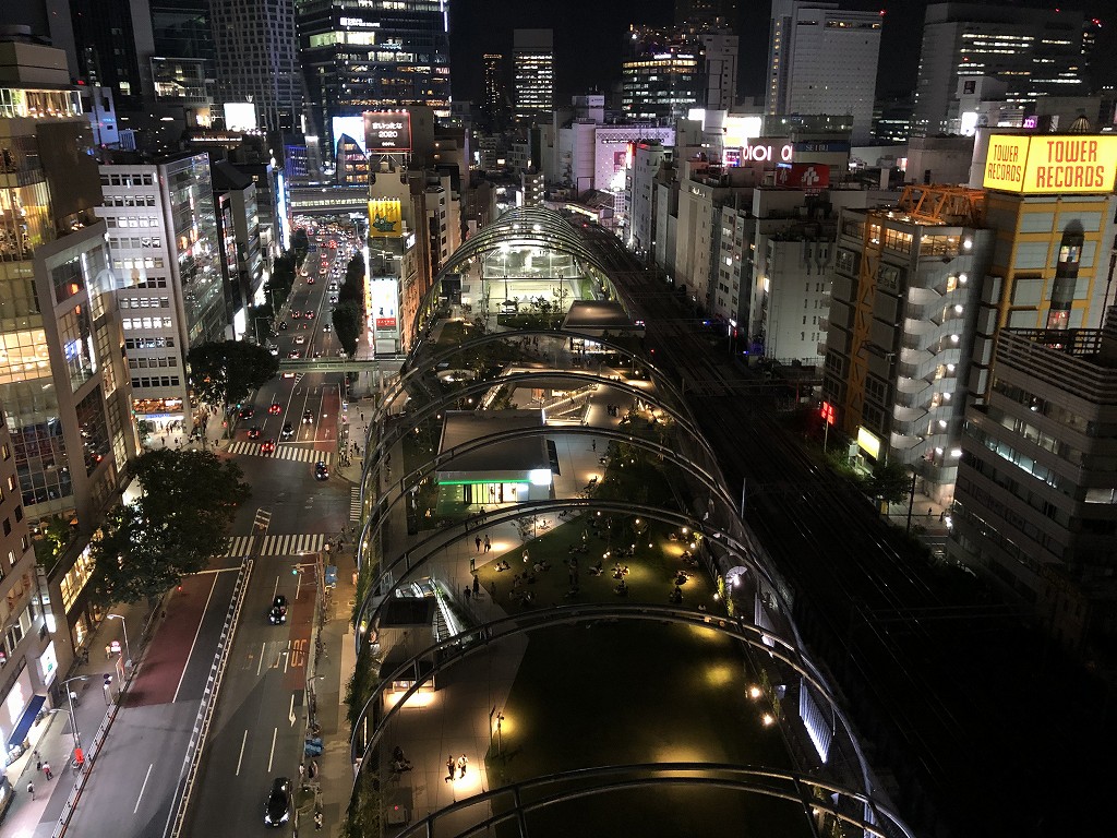 sequence MIYASHITA PARKからのミヤシタパーク側の夜景3