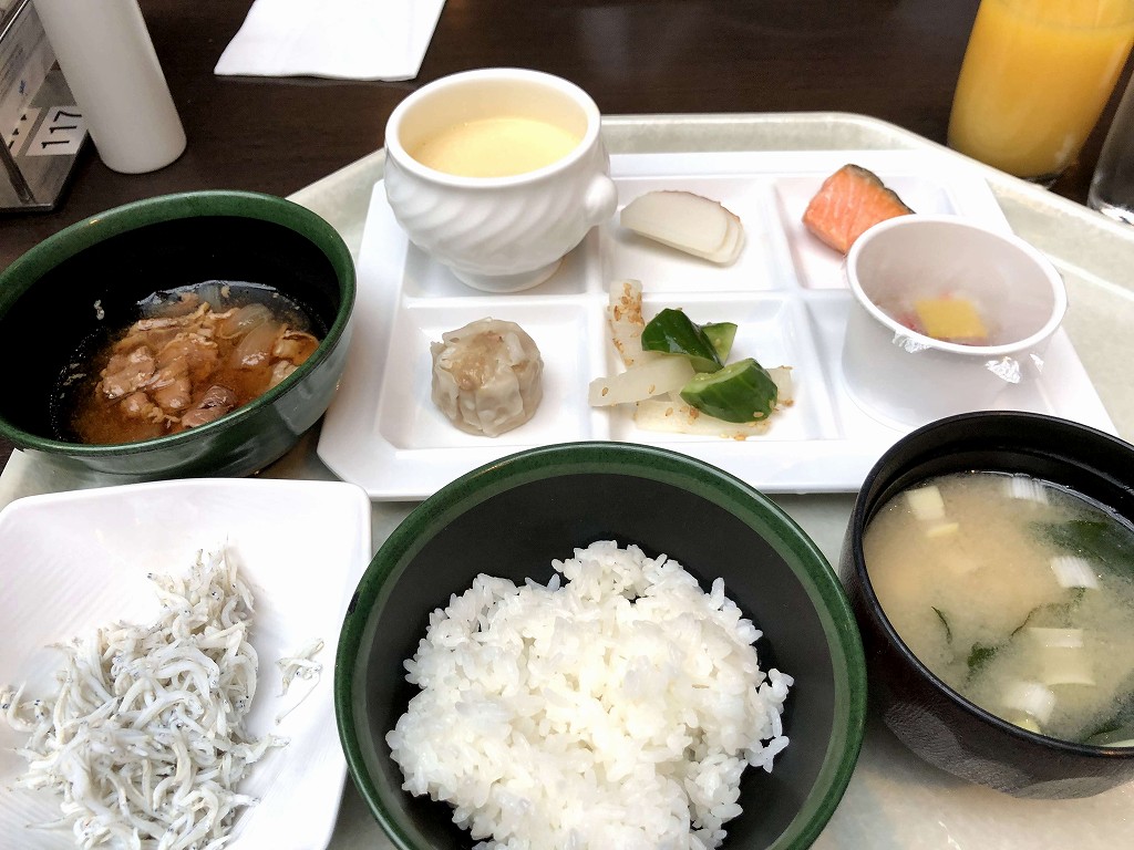 品川プリンスホテルの「HAPUNA」の朝食（1日目）