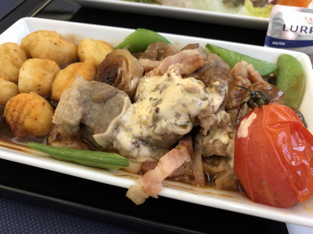 ANA861便ビジネスクラスの機内食3