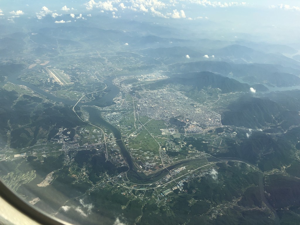 ANA861便から見た韓国の忠州市