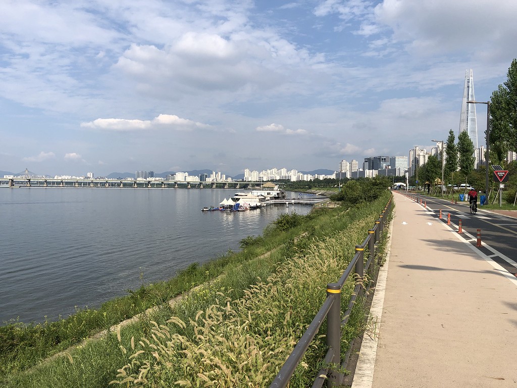 蚕室漢江公園1