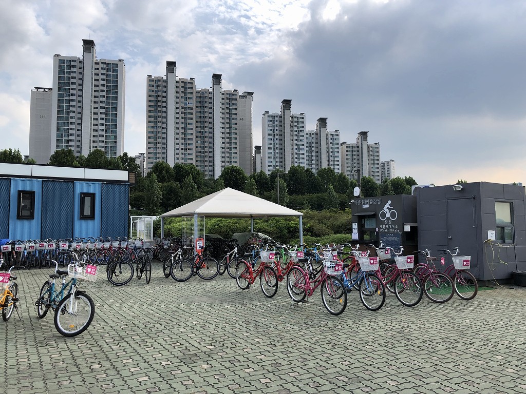 蚕室漢江公園のレンタサイクル