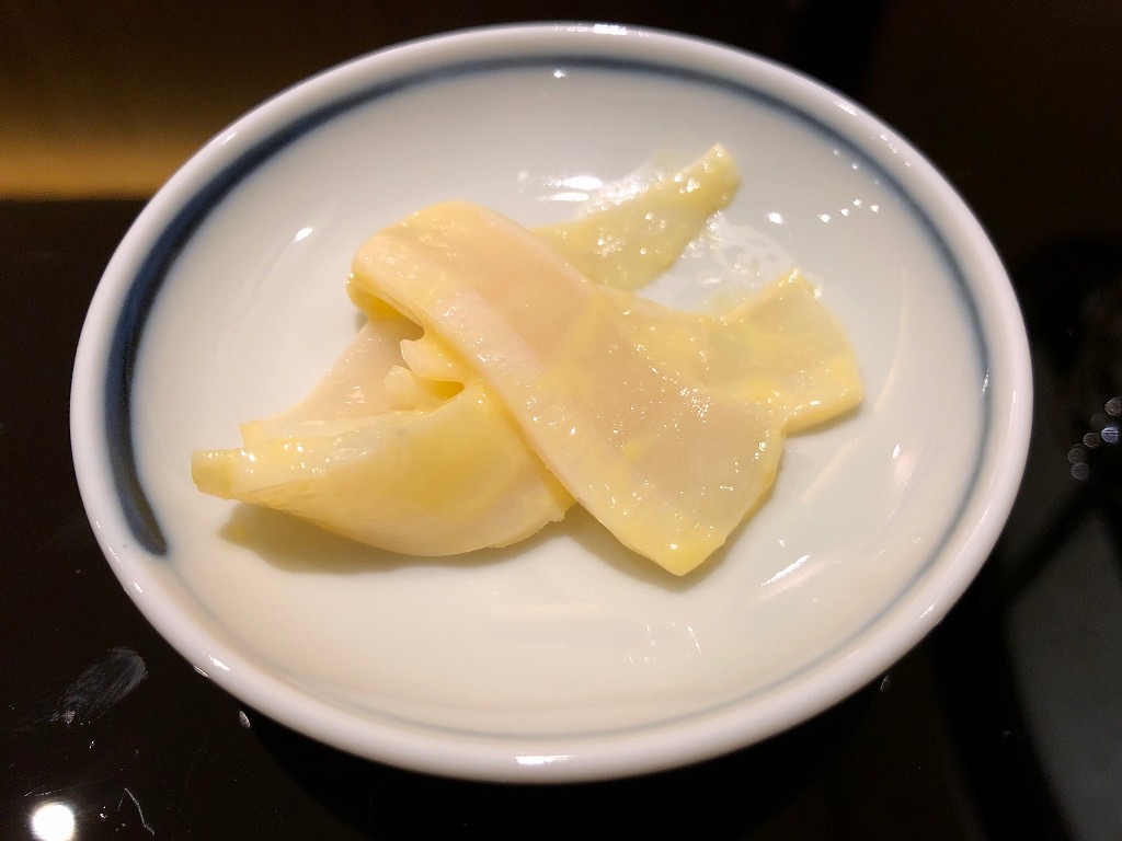 ソウルの「鮨 海信」のマンボウの腸