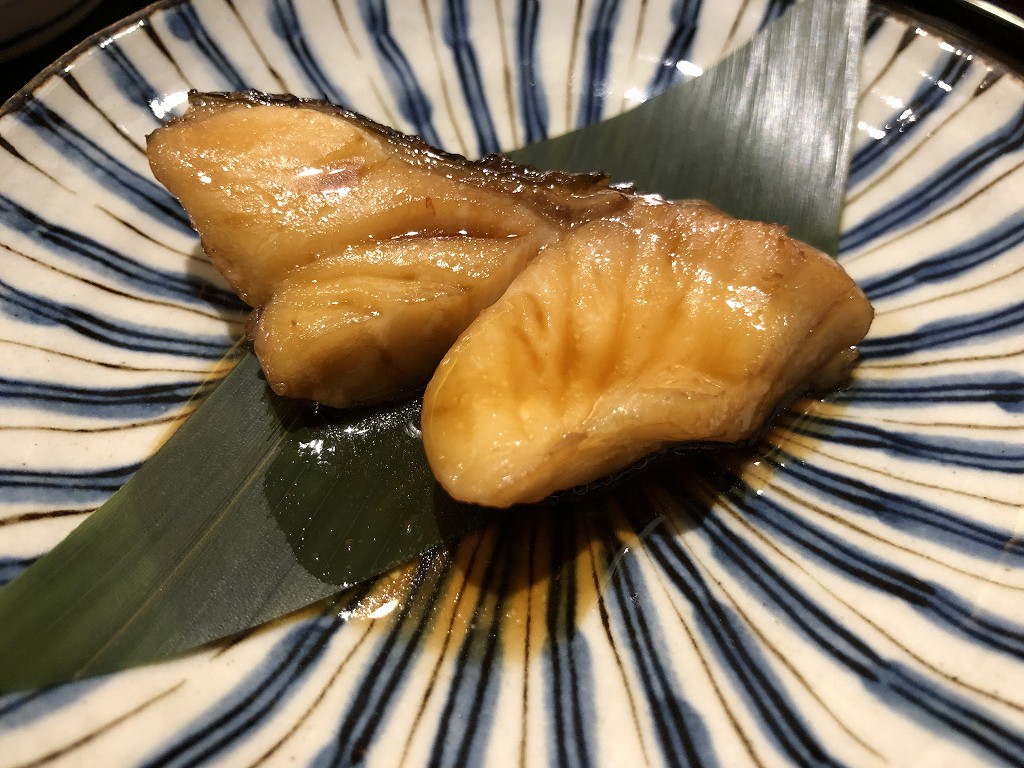 ソウルの「鮨 海信」の煮魚
