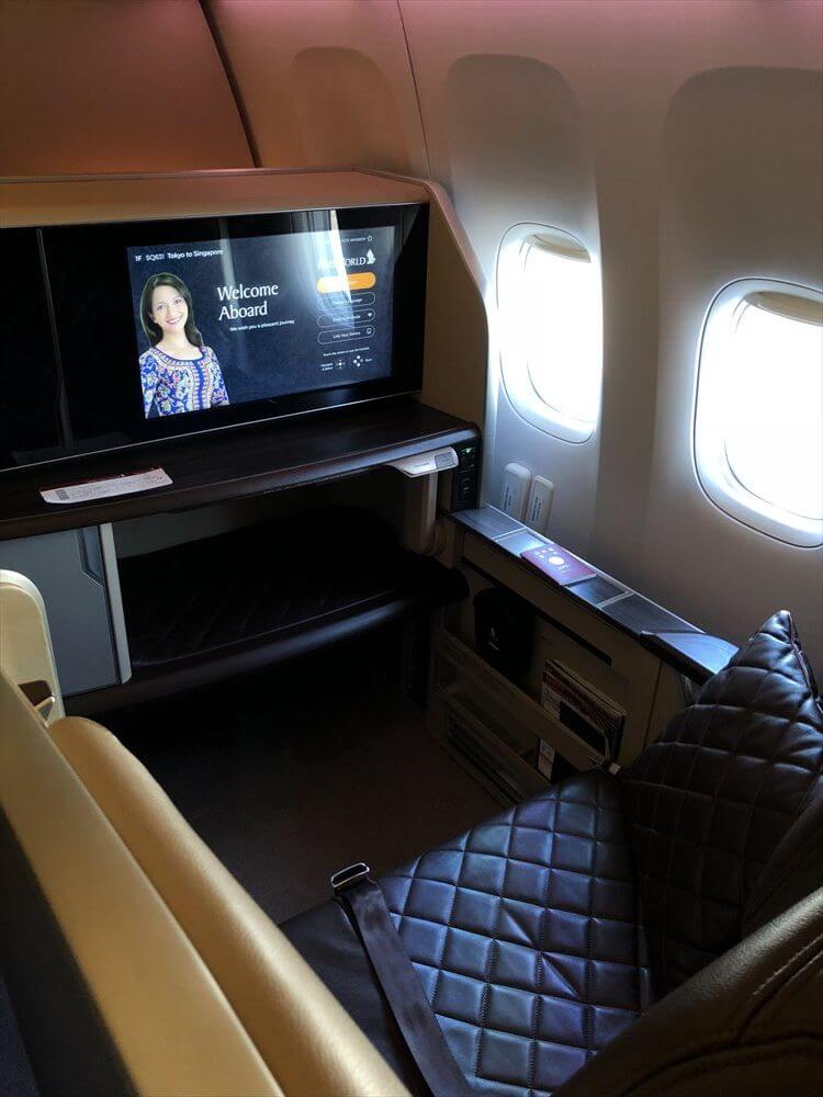 シンガポール航空のB777のファーストクラス座席3