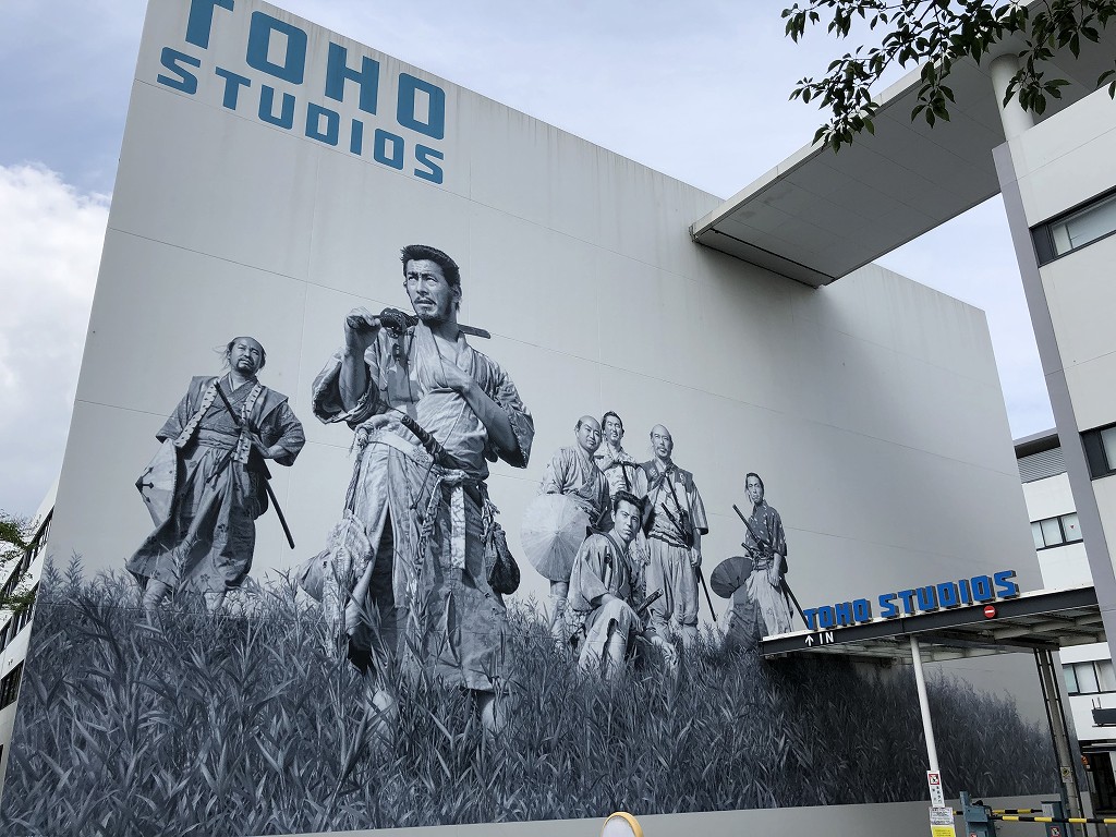 東宝スタジオの七人の侍の壁画