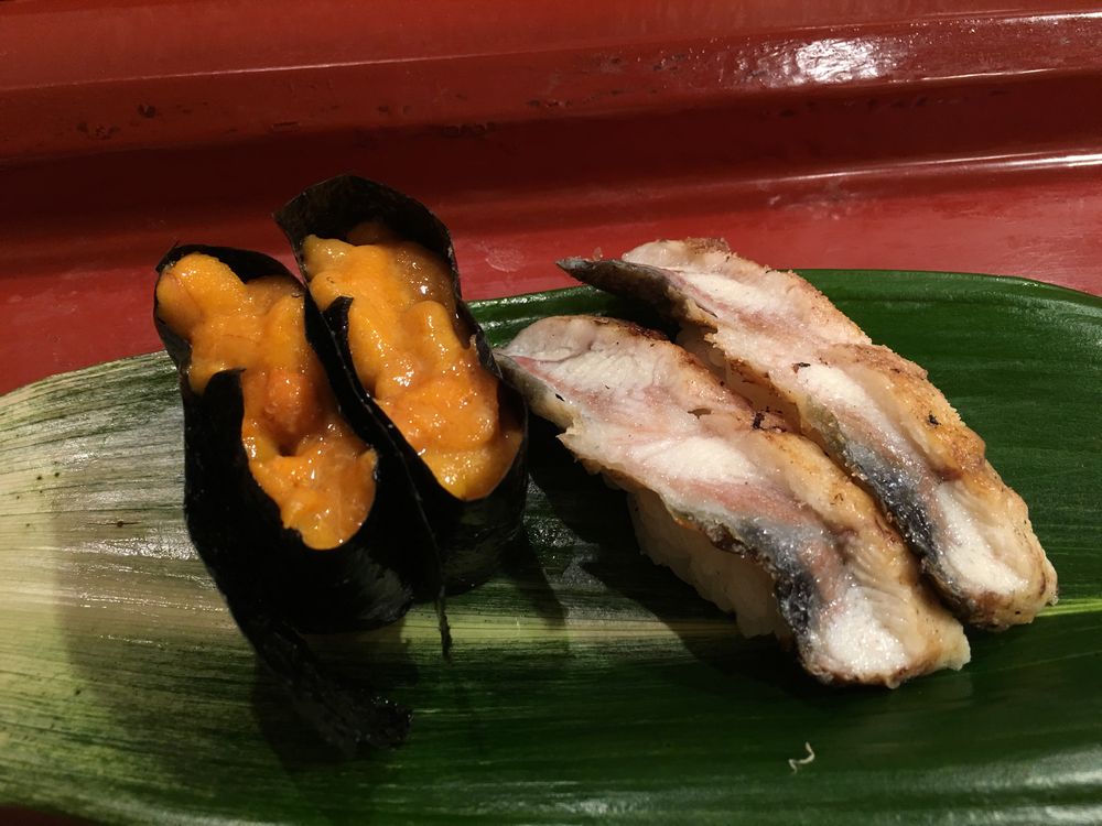 寿司 花一のウニの握り