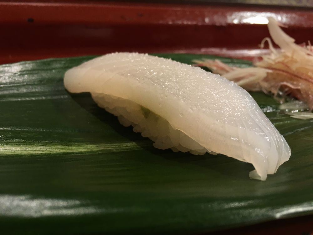 寿司 花一のイカ