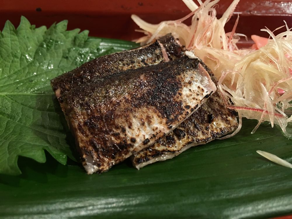 寿司 花一のサンマの塩焼き