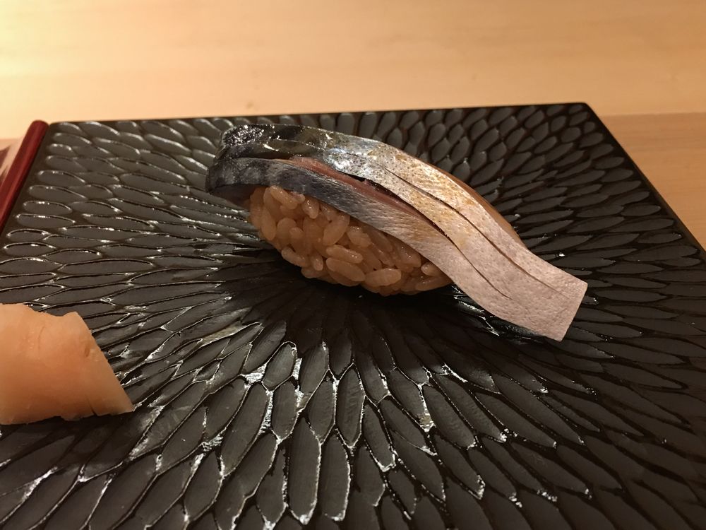 鮨舳のアジ