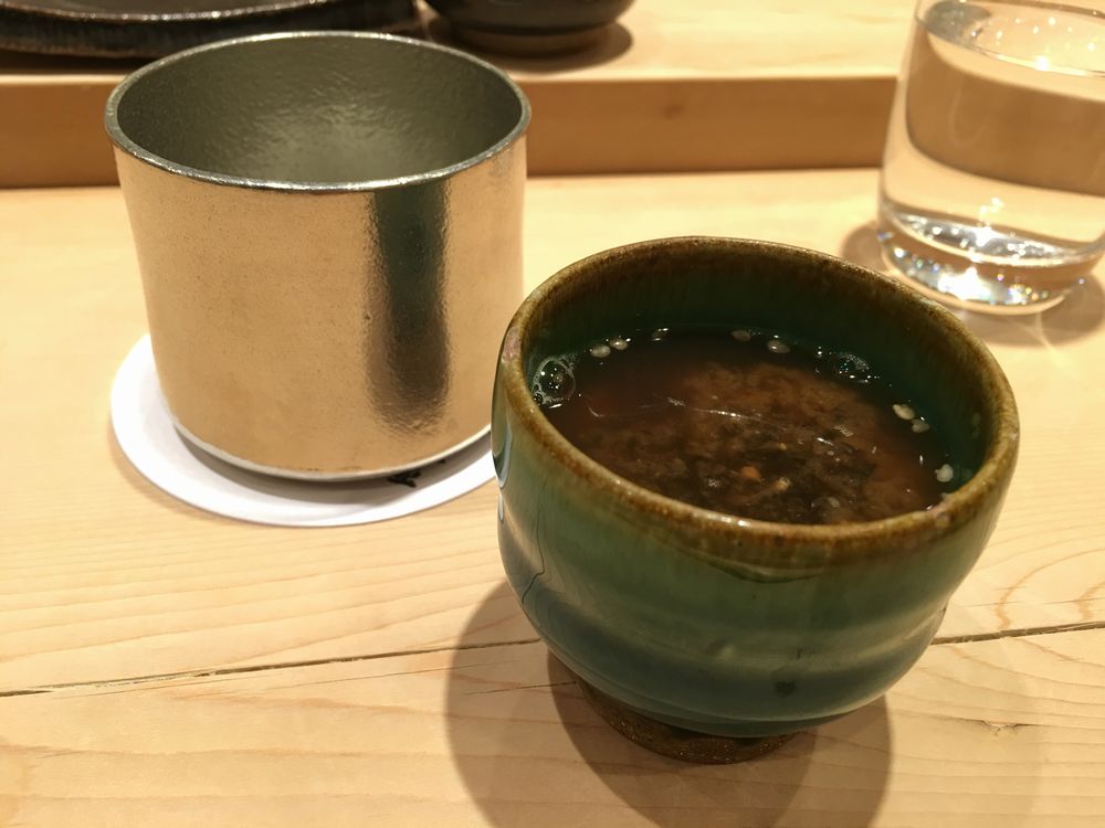 薄野 鮨金の味噌汁