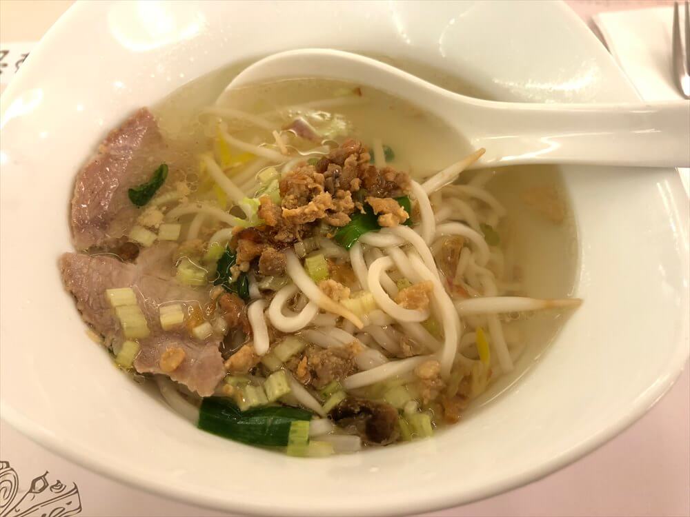 花蓮のアルスマホテルの朝食（2日目）のポークヌードル