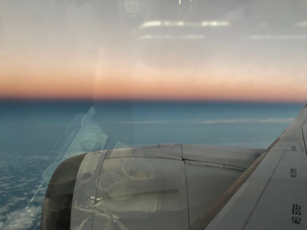 ANA854便ビジネスクラスからの夕焼け