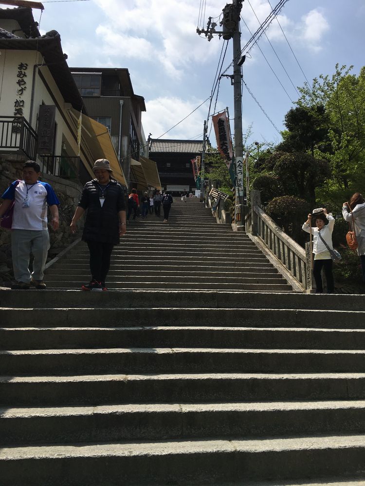金刀比羅宮の大門に続く階段