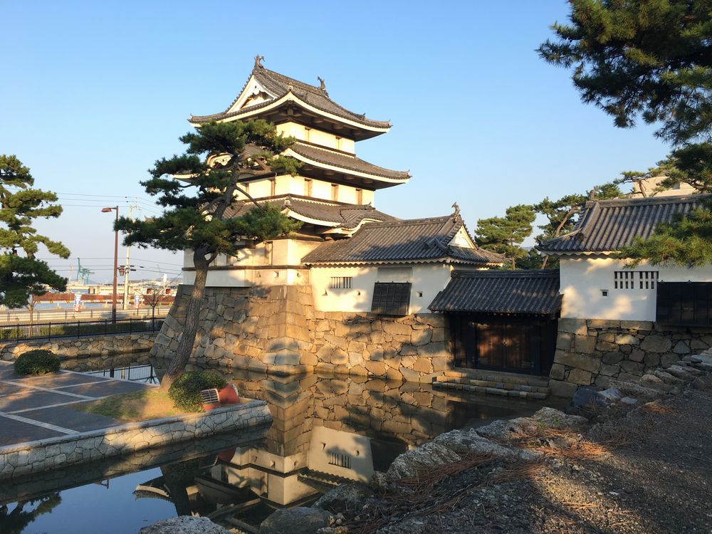 高松城の月見櫓、水手御門、渡櫓