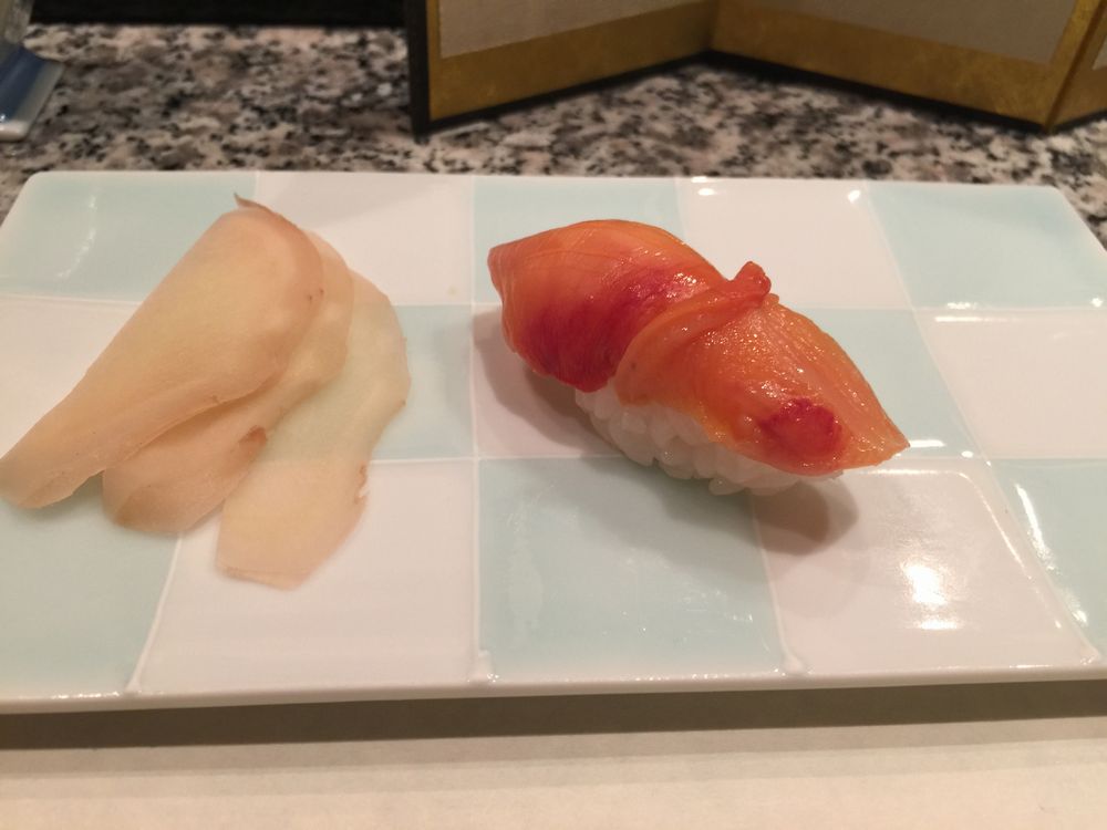 秋田・天駒の赤貝