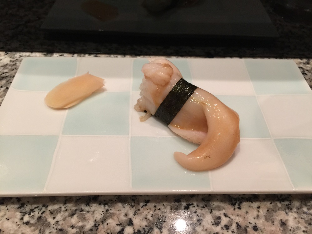 天駒イシカゲガイの寿司