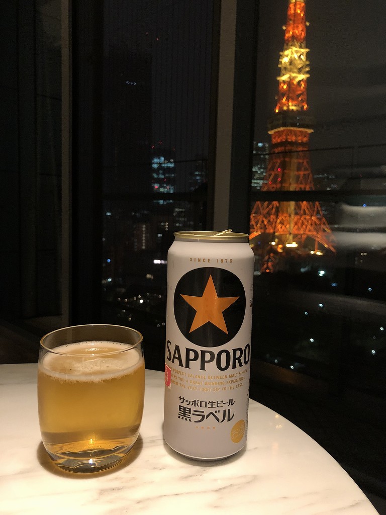 ザ・プリンスパークタワー東京で缶ビール