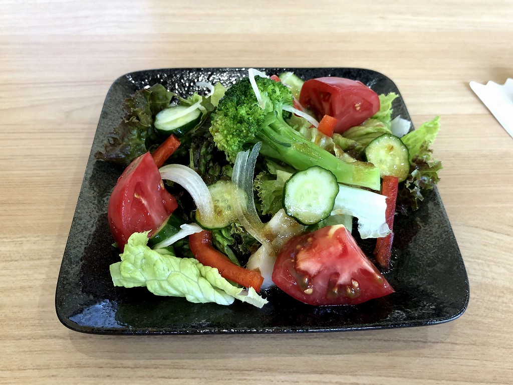 飛田給の「ふうの木」のサラダ
