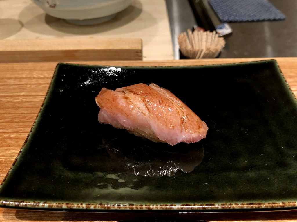 徳島のすし瀬名波の大トロ